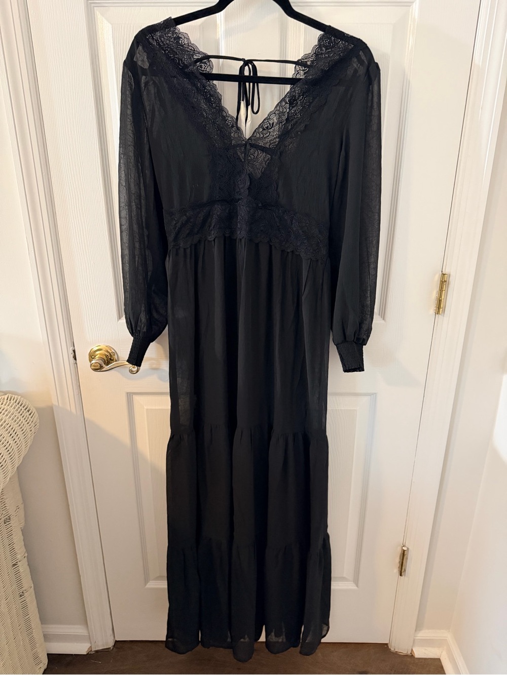 lovestitch Black Lace-Trim Maxi Dress